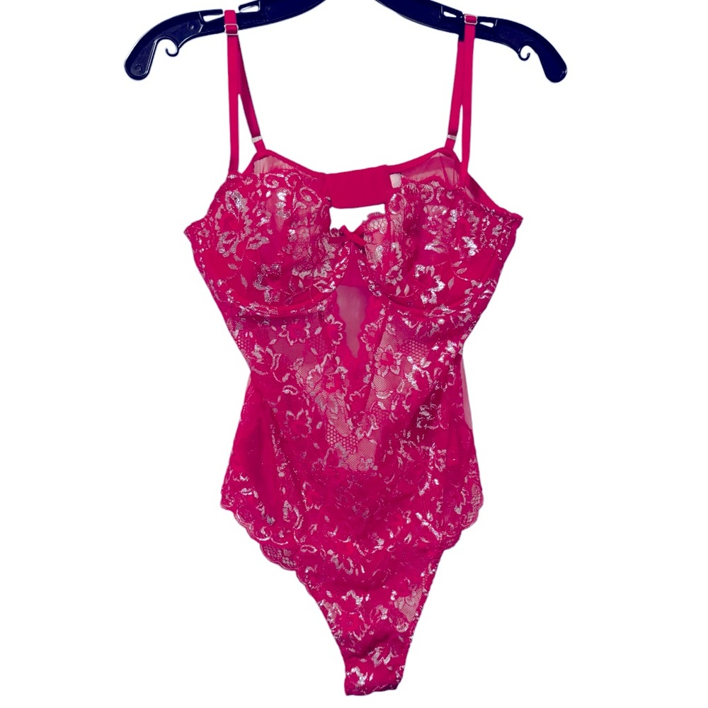 Women’s Victoria’s Secret Magenta Pink Lace Bodysuit Teddy Size Large
